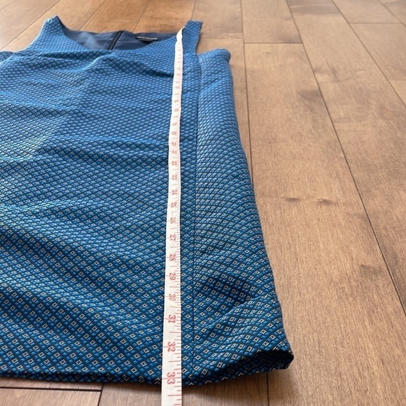 NWOT Club Monaco Blue white Dotted Jacquard Shift Dress sleeveless v neck SZ 0 - Picture 13 of 13